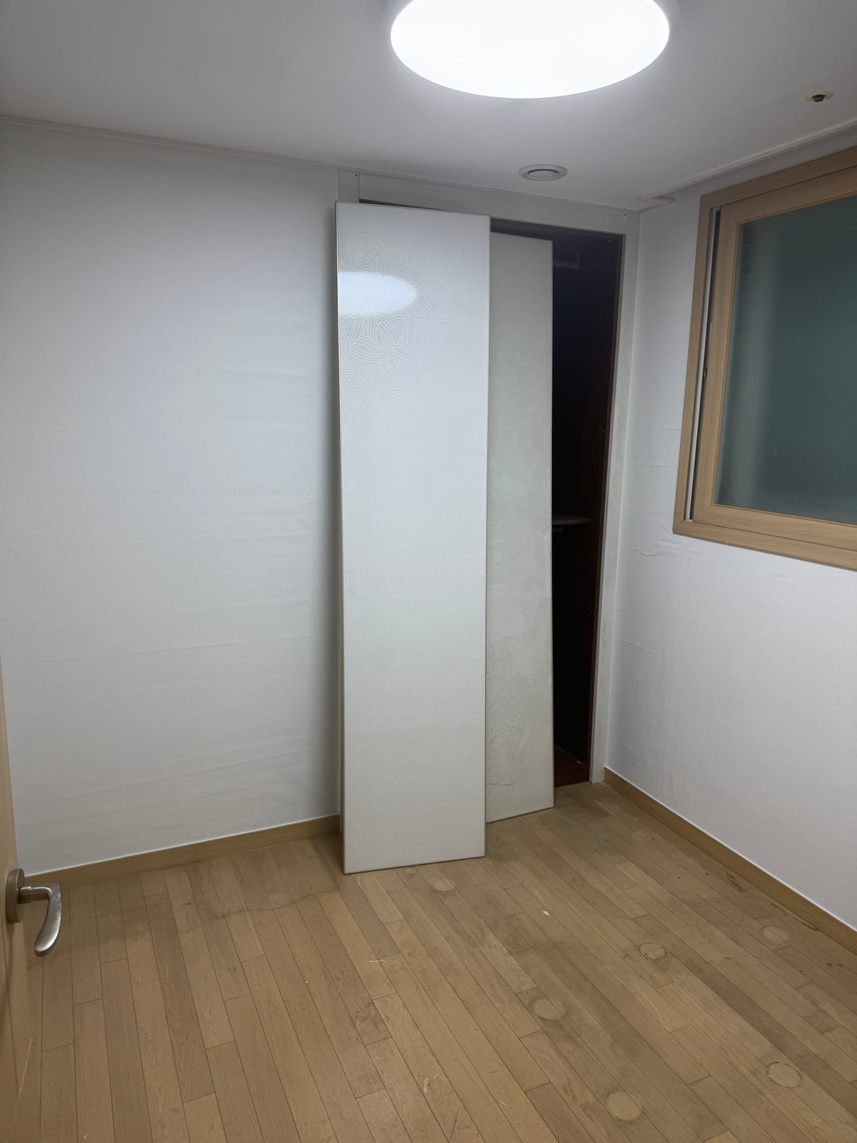 서울 오피스텔 도배 장판 후